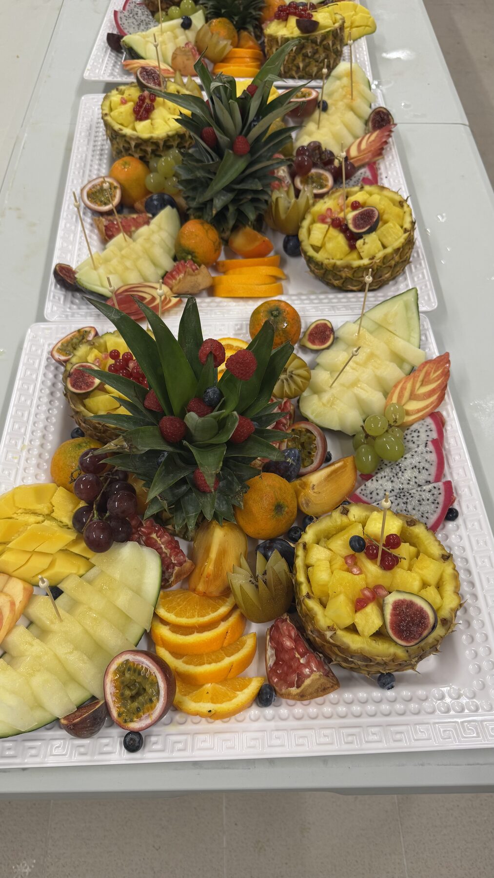 Table de desserts et entremets pour buffet traiteur au Festif
