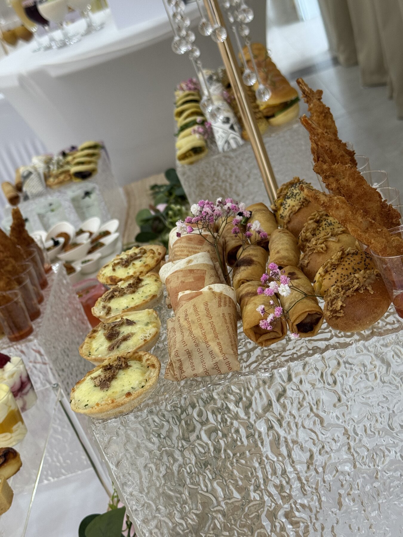 Assortiment salé pour cocktail traiteur au Festif