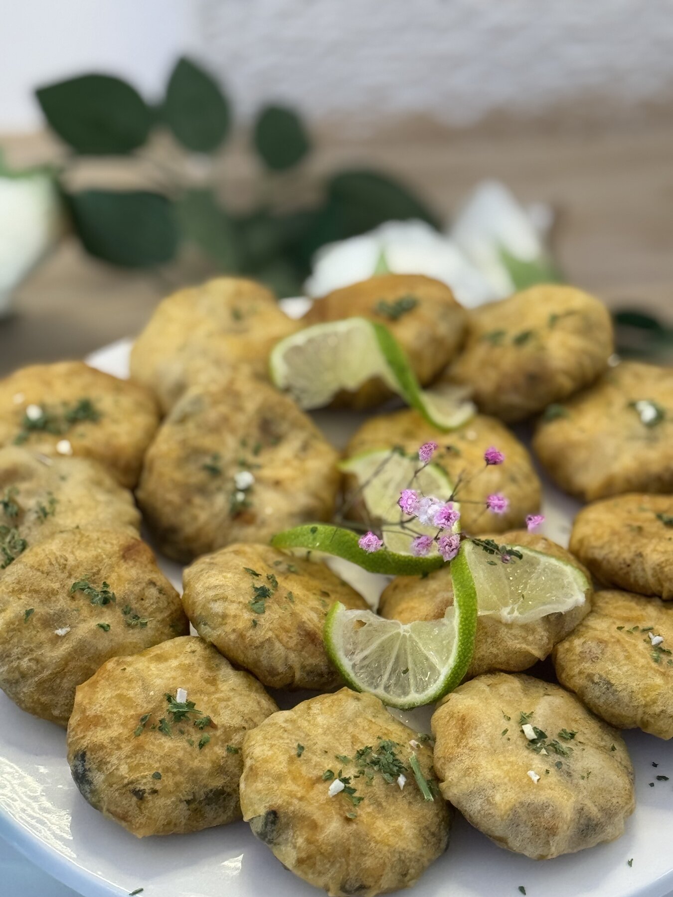Bouchées frites aux herbes et citron pour cocktail traiteur au Festif