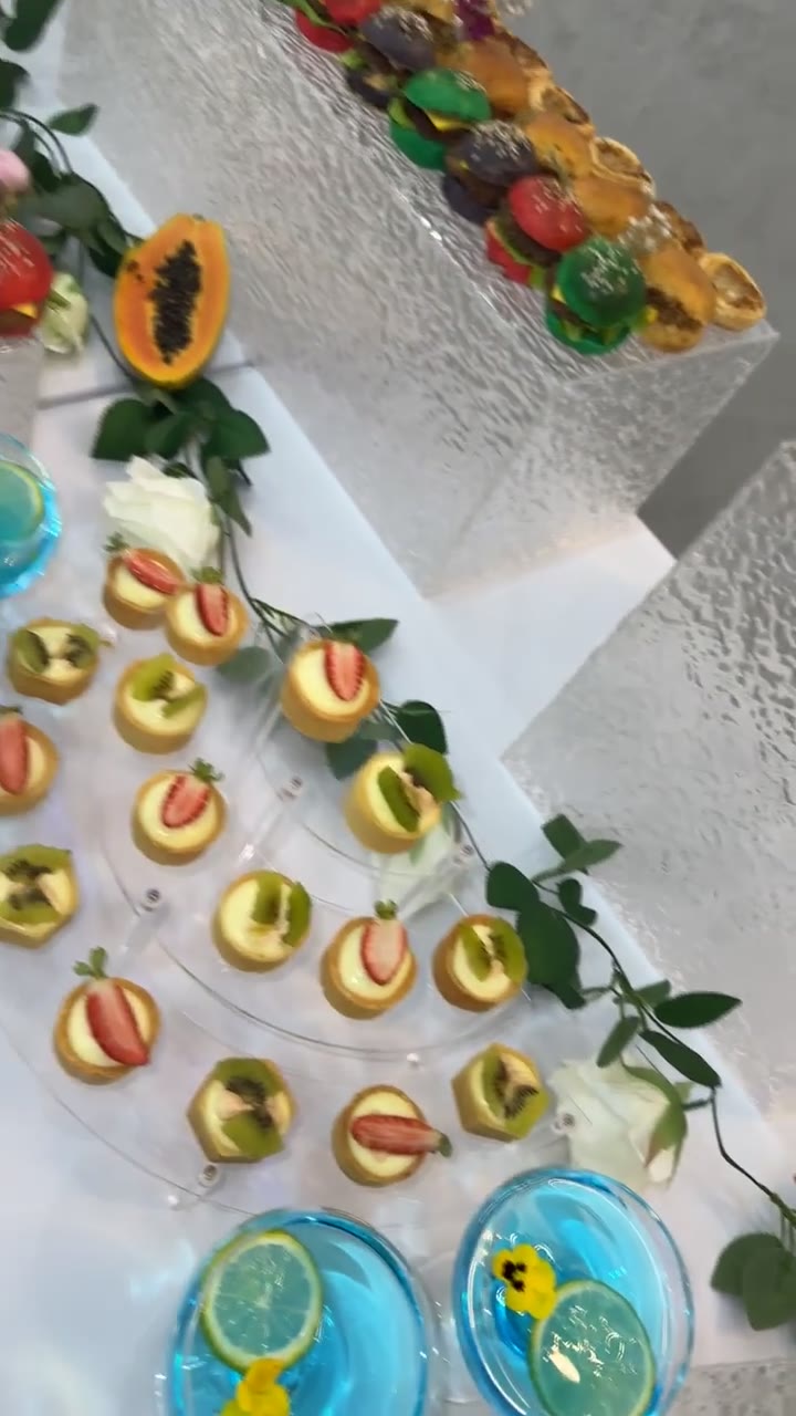 Vidéo : table dressée pour réception au Festif